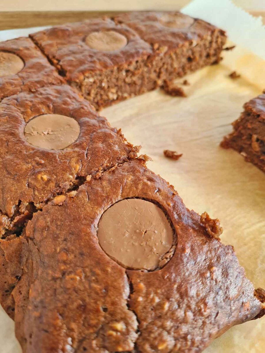 Chocolate Oats Brownies with Peanut Butter Gourmandelle