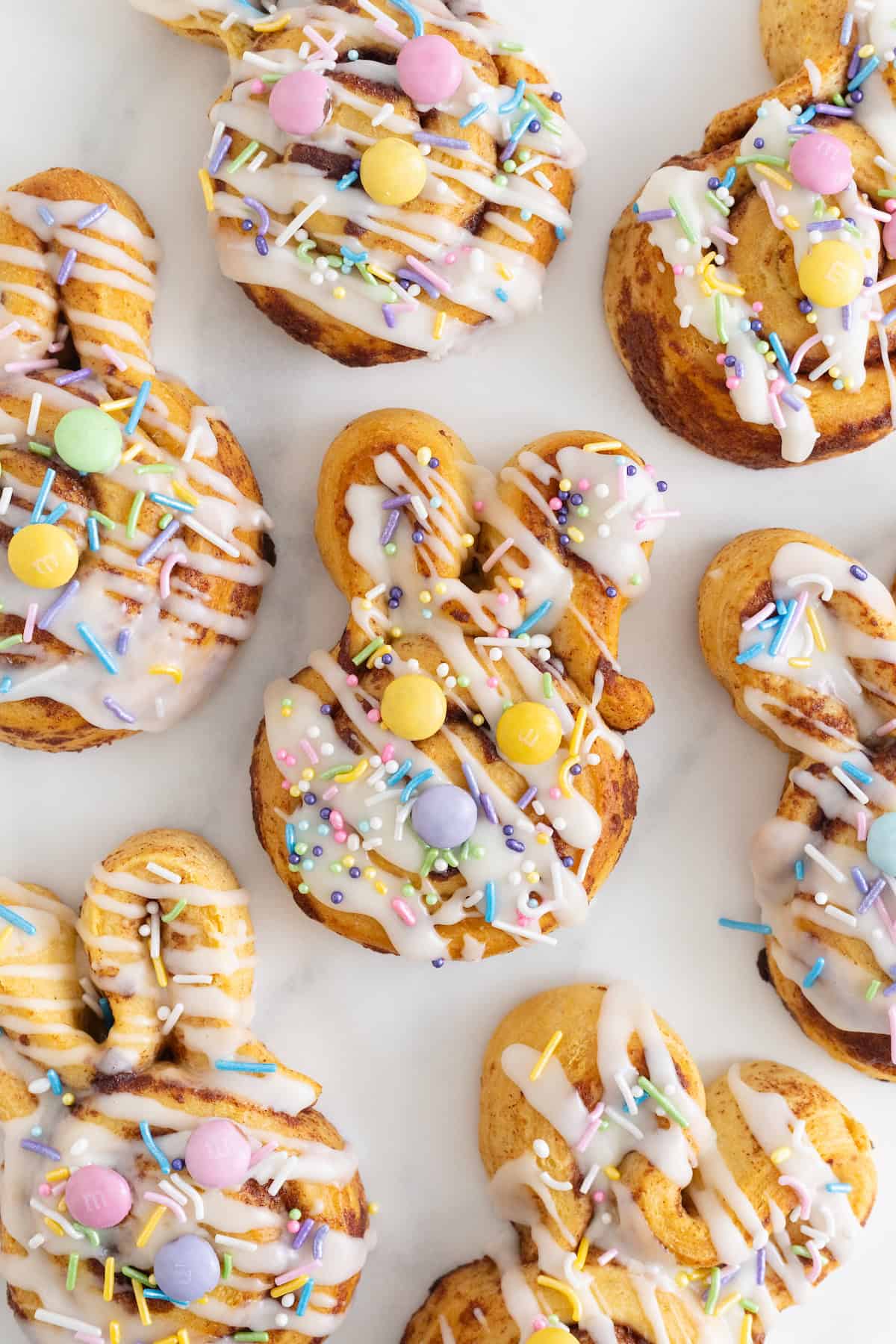 Easter Bunny Cinnamon Rolls