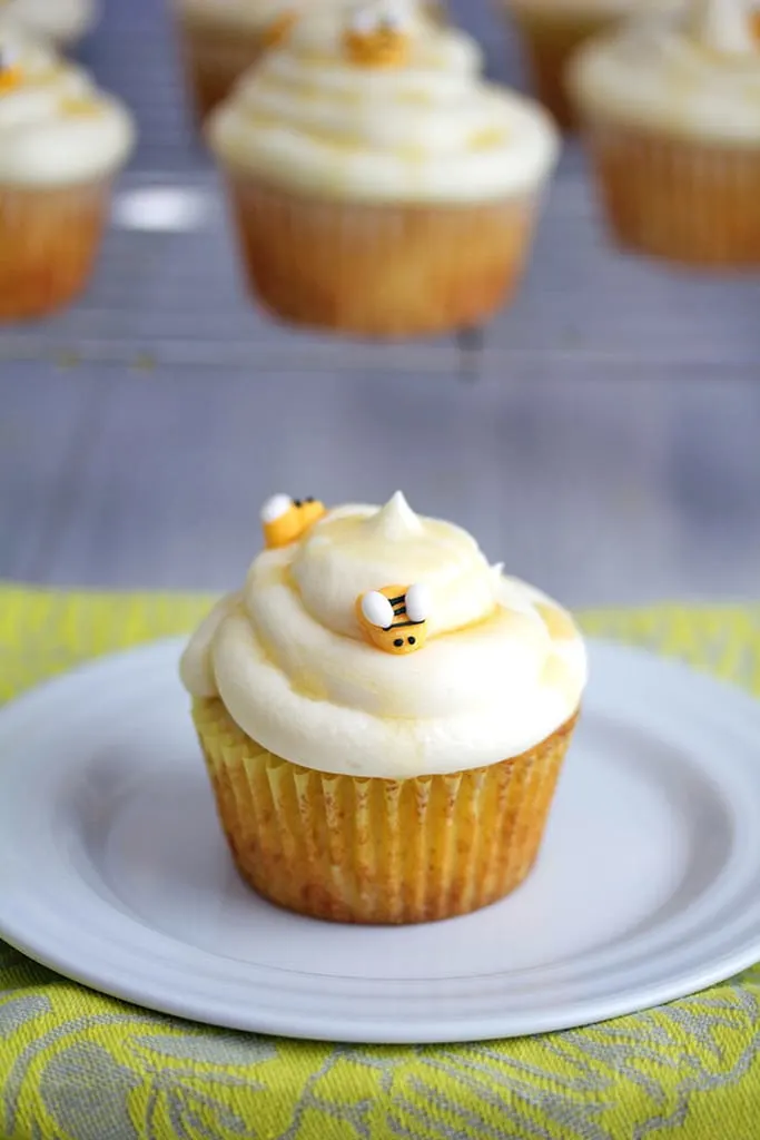 Honey Bee Cupcakes