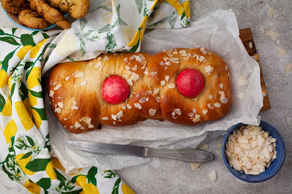 Tsoureki - Greek Easter Bread 