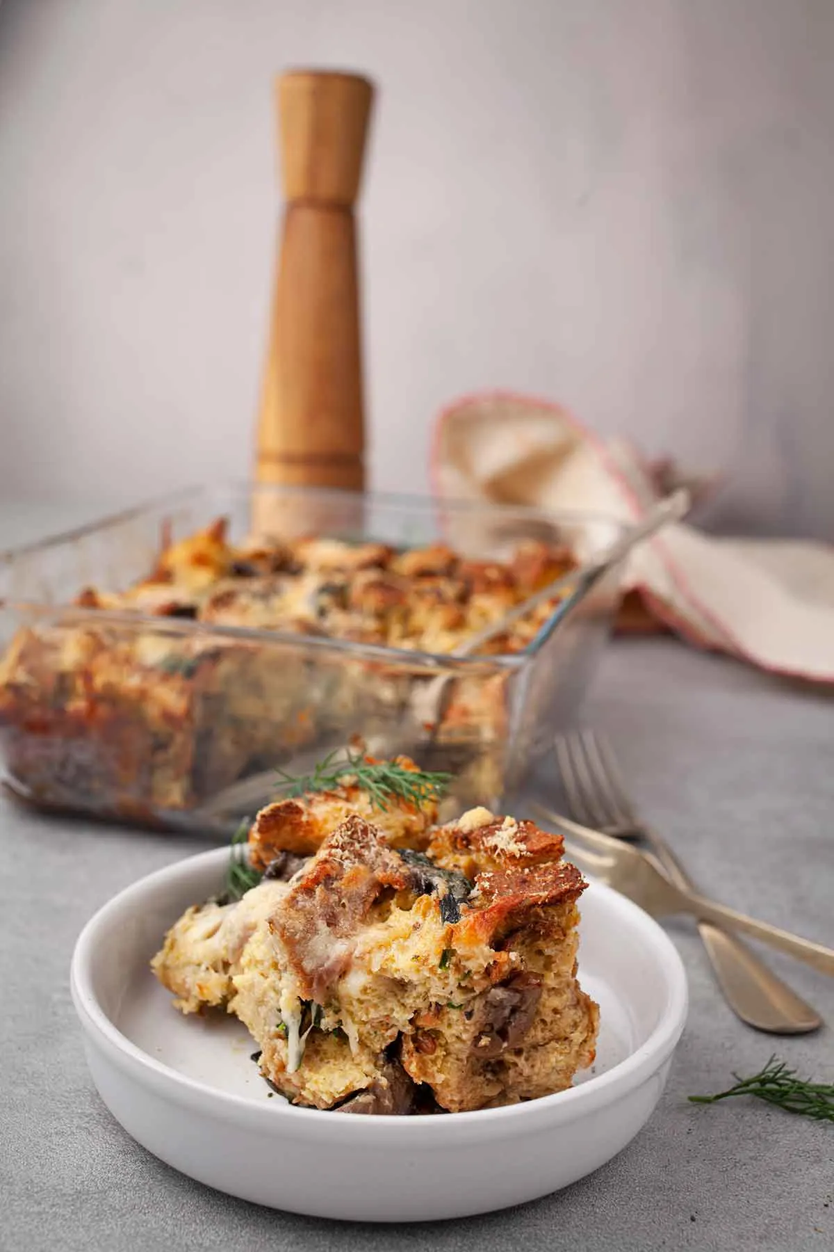 Breakfast Strata budinca de paine