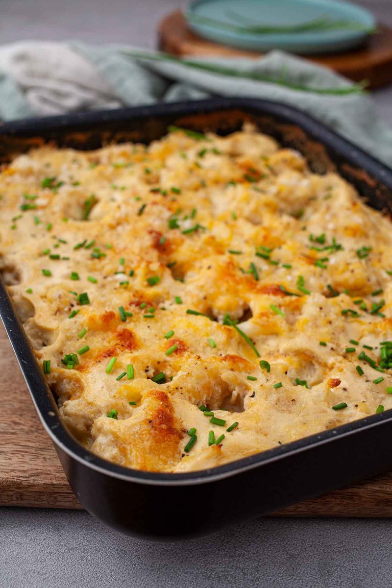 Keto Cauliflower Mac and Cheese (Low Carb)
