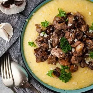 Mushroom Polenta Recipe mamaliga cu ciuperci reteta