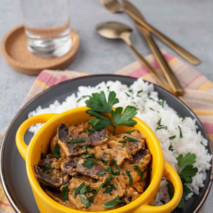 Mushroom Curry Indian Recipe ciuperci indiene