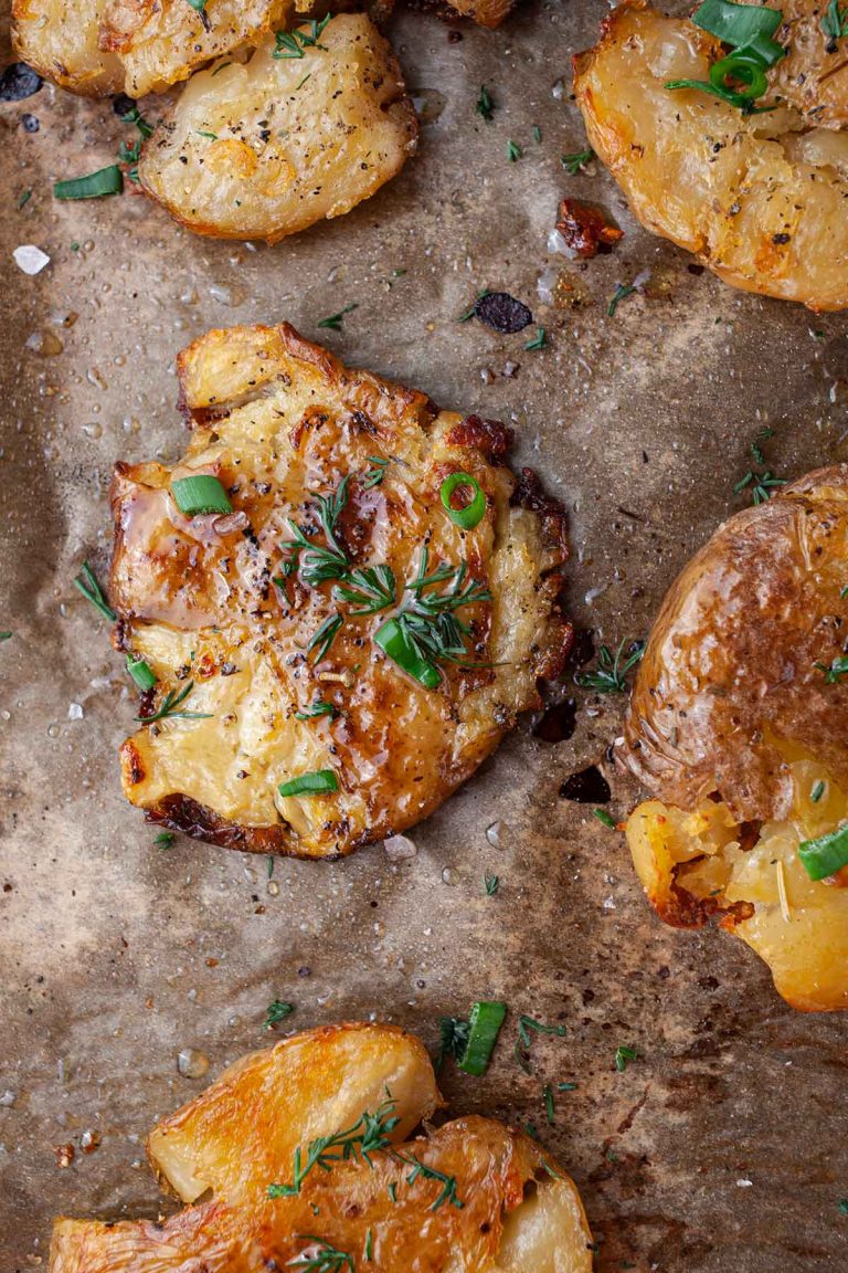 Easy Smashed Potatoes Recipe Cartofi zdrobiti reteta usoara