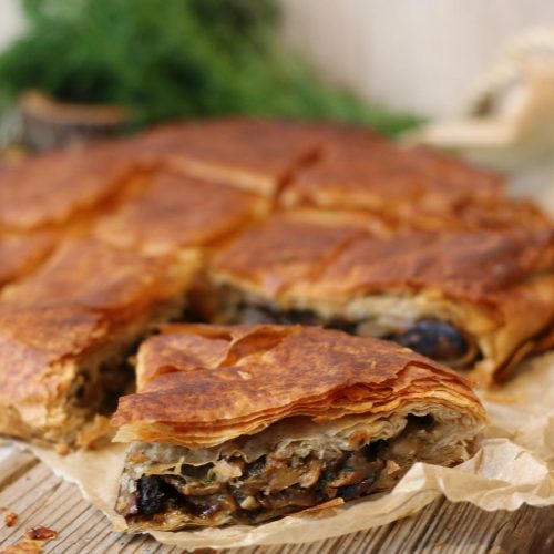 golden-mushroom-pie-placinta-aurie-cu-ciuperci