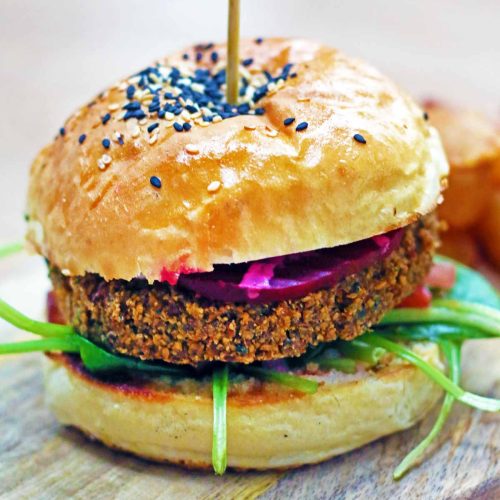 vegan-falafel-burger-burger-cu-falafel