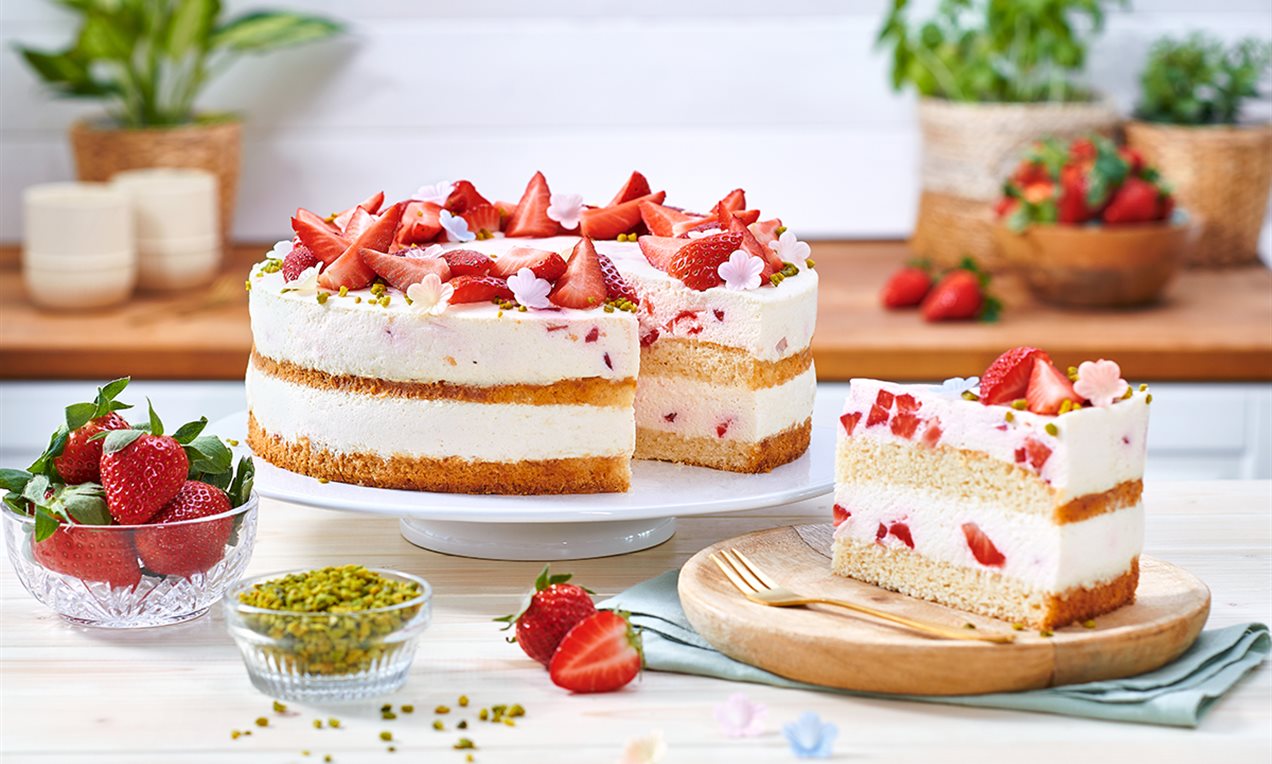Tort vegan cu capsuni