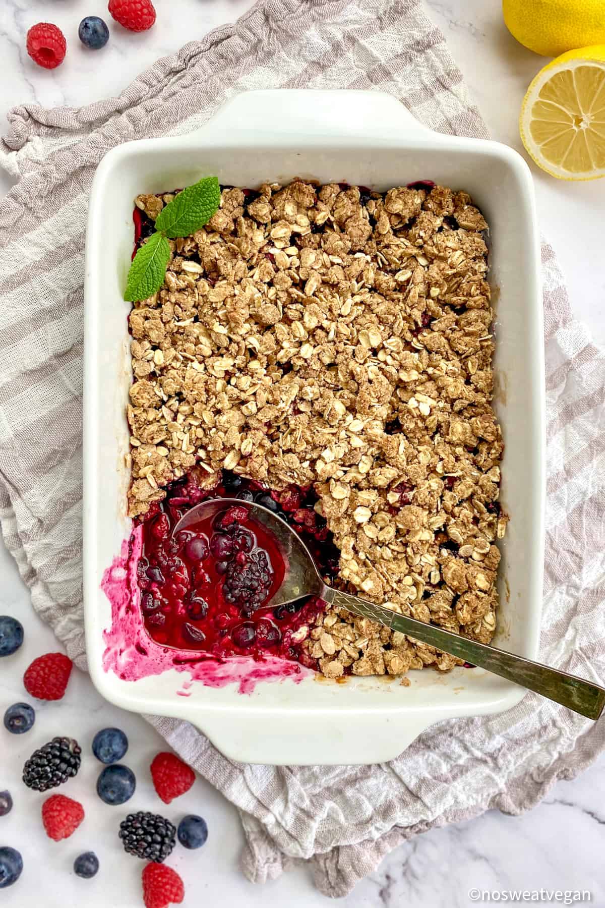 Vegan Berry Crumble (Oil-Free)