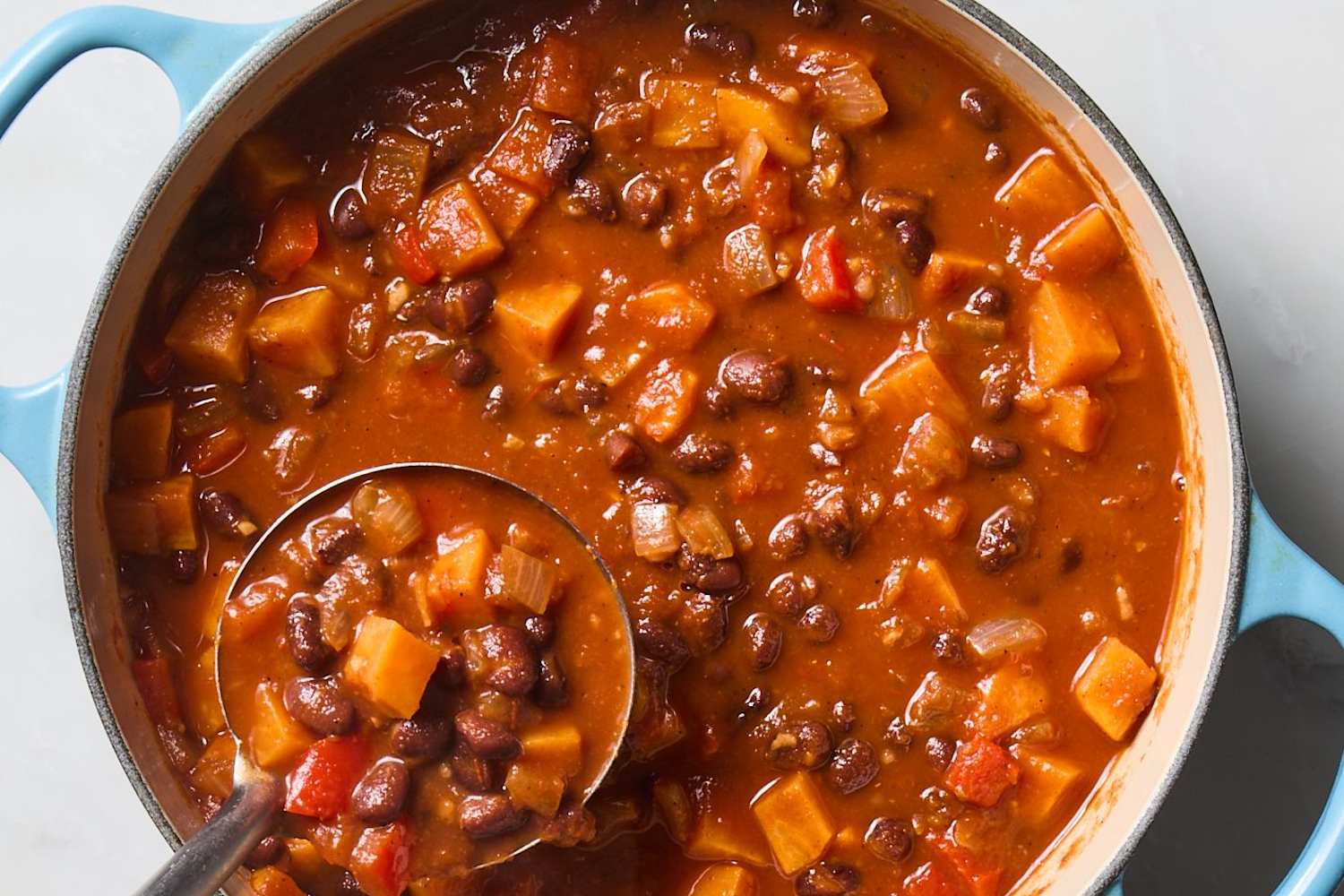 Sweet Potato and Black Bean Chili