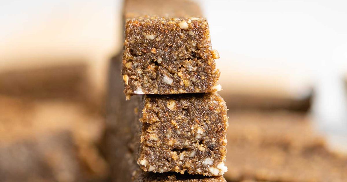 Vegan No-Bake Hemp Protein Bars